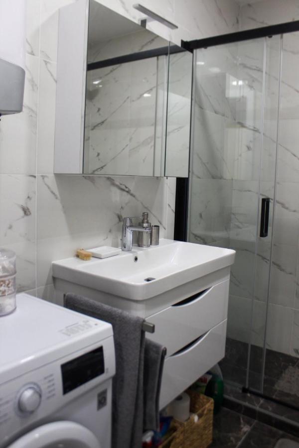 Soho Apartman Trebin Dış mekan fotoğraf